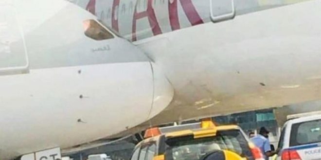 أول فيديو يوثق لحظة تصادم طائرتين قطريتين في مطار حمد الدولي