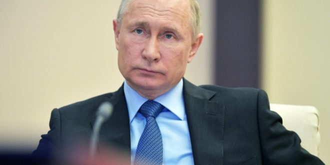 لأول مرة في روسيا.. مسؤول روسي يرفع دعوى قضائية ضد بوتين بعد أن أعفاه من مهامه