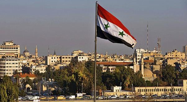 جريدة الحزب الحاكم في سوريا تنتقد توزيع حلويات "تشجيعية
