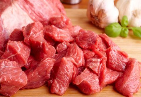 جمعية اللحامين: سيصبح لحم الغنم حلم المواطن إذا استمر التهريب