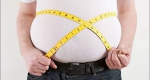 رجل يكشف سر خسارة 133 كلغ من وزنه خلال مدة قياسية