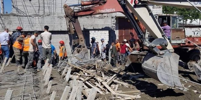 وفاة عاملين وإصابة آخر جراء انهيار بناء قيد الإنشاء في اللاذقية