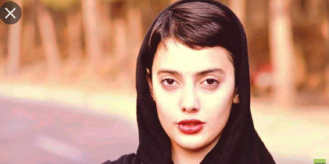 رقصة علنية جريئة لفتاة في إيران تقودها