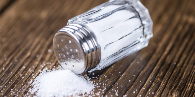 بدلاً من الملح... استخدموا هذه المكونات الغذائية الصحية في أطباقكم!