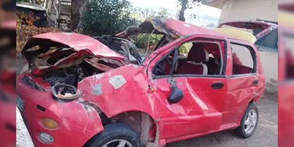 تدهور سيارة شيري على أوتستراد حمص طرطوس يودي بحياة ٣ أشخاص