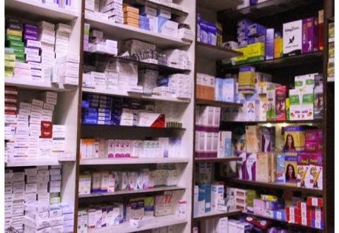 نقيب صيادلة يوضح سبب تفاوت أسعار الأدوية بين الصيدليات
