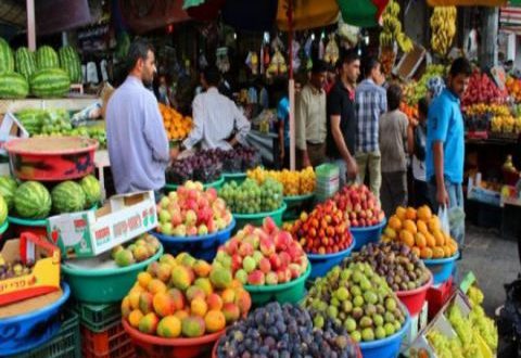 الفواكه الاستوائية في أسواقنا مهربة من لبنان