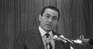 فيديو ينشر لأول مرة يكشف الزعيم العربي المتورط في محاولة اغتيال مبارك... ونجله يرد