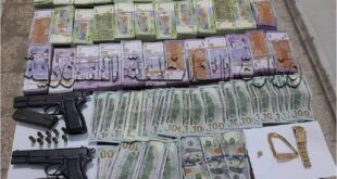 القبض على عصابة تمتهن سرقة المنازل وتصريف العملة الأجنبية في حمص