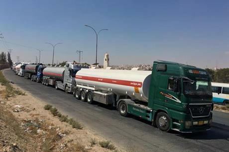 الولايات المتحدة تخرج شاحنات محملة بالنفط السوري باتجاه العراق