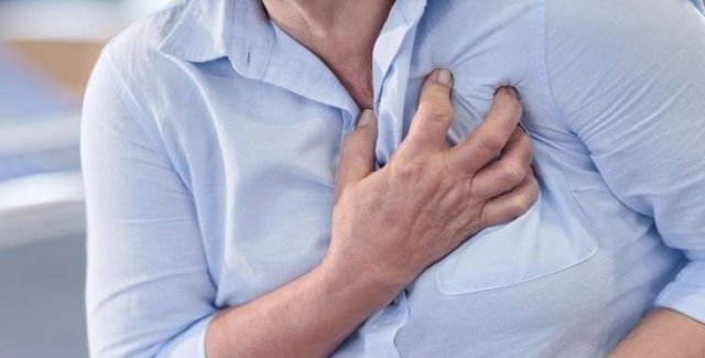 برسم الحكومة السورية.. دراسة طبية: خفض الراتب يزيد من خطر الإصابة بأمراض القلب والسكتات