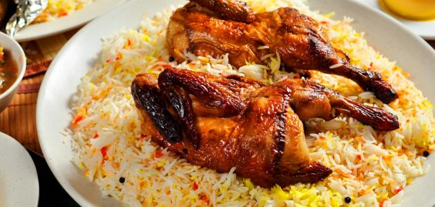 وصفة الكبسة بالدجاج.. أحد أشهر الأطباق العربية الأصيلة
