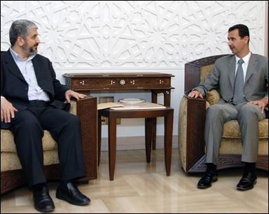 خالد مشعل يتحدث عن الوساطة بين الإخوان والرئيس الأسد