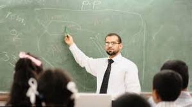 وفاة معلم أمام طلابه في السعودية