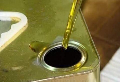 في درعا.. صفيحة زيت الزيتون بـ107 آلاف ليرة