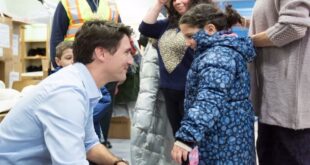 رئيس الوزراء الكندي يشيد باللاجئين السوريين.. سعداء جداً بوجودكم هنا