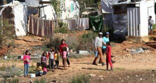 سوريا تدعو لبنان إلى "تحمل المسؤولية" بعد حريق مخيم اللاجئين في المنية