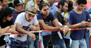 السوريون يحافظون على صدارة طالبي اللجوء في أوروبا