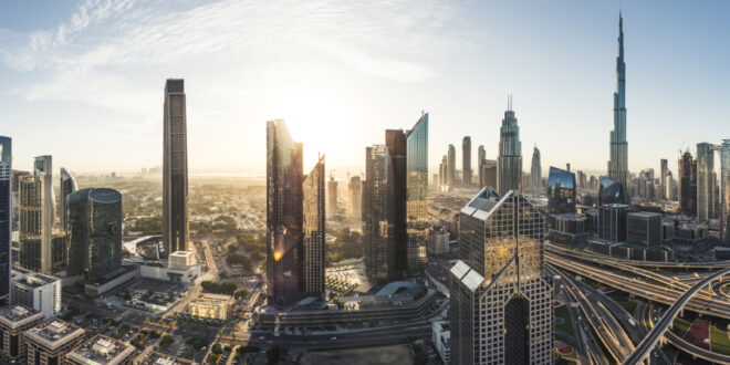شيدت برج خليفة ومتحف اللوفر في دبي.. أكبر شركة مقاولات في الإمارات تعلن إفلاسها رسمياً