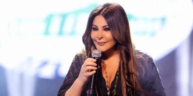 إليسا تشارك متابعيها بصورة من شواطىء اليونان و بالمايوه