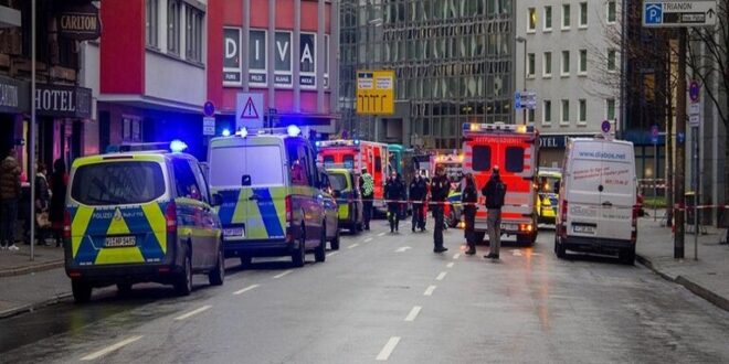 عملية طعن تخلف عددا من الجرحى في فرانكفورت والشرطة تقبض على المنفذ