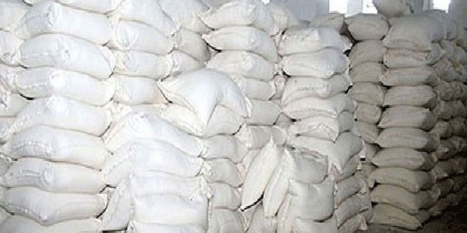 العثور على 6 طن من مادة السكر داخل منزل مديرة إحدى صالات السورية للتجارة في حمص