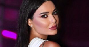 سيرين عبد النور تخطف الأنظار بإطلالتها على البحر