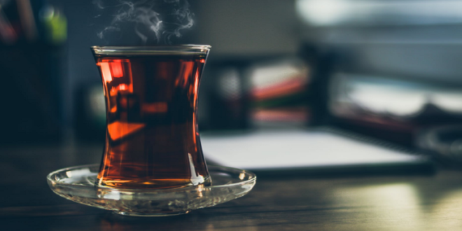إضافة صحية وشائعة للشاي قد تقلل خطر الإصابة بالسرطان وتطيل العمر!