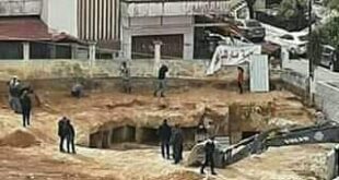 العثور على مدفن روماني أثناء حفريات بحي مارتقلا في مدينة اللاذقية