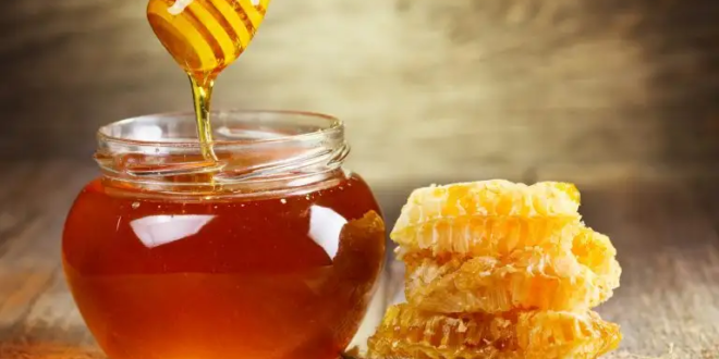 ملعقة من العسل قبل النوم تُجنبك من 6 أمراض.. تعرّف إليهم
