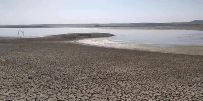 سوريا .. تحذيرات من "كارثة إنسانية" نتيجة خفض مياه نهر الفرات