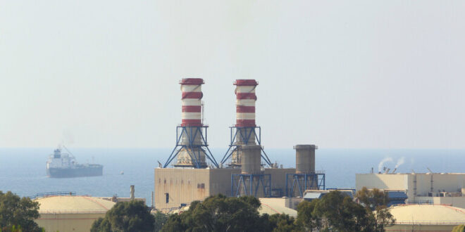الحكومة اللبنانية تعلن العثور على "مواد نووية خطيرة" في البلاد
