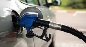 وزارة النفط تبرر رفع أسعار البنزين و الغاز المنزلي