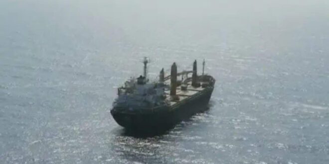 السفينة الإيرانية في البحر الأحمر