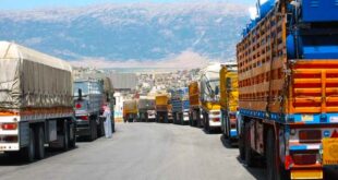 رسوم باهظة وخسائر كبيرة تطال الشاحنات السورية في معبر جابر الأردني