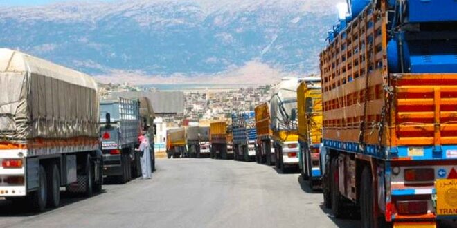 رسوم باهظة وخسائر كبيرة تطال الشاحنات السورية في معبر جابر الأردني