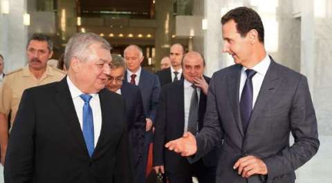 كوميرسانت: موقف موسكو الغريب حول الضربات الإسرائيلية في سوريا
