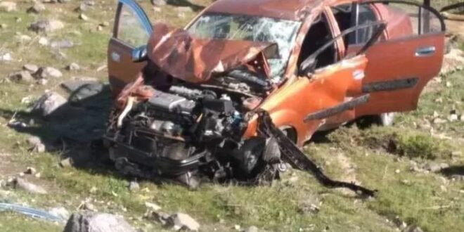 إصابة أب وابنه نتيجة تدهور سيارتهم بريف دمشق