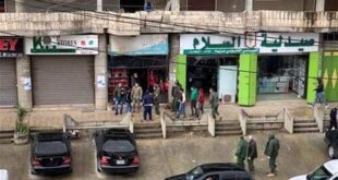 تجدد الاعتداء على السوريين في محالهم التجارية بلبنان