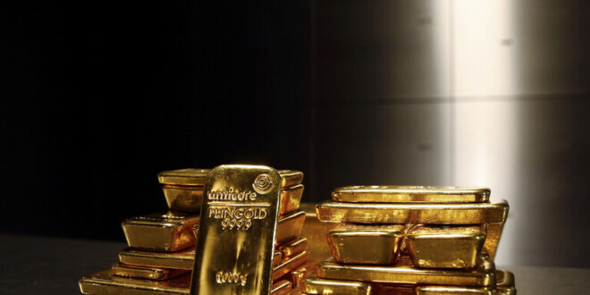 الذهب يبلغ قمة أكثر من 3 أشهر