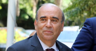 اعفاء وزير الخارجية اللبناني من منصبه بعد ساعات