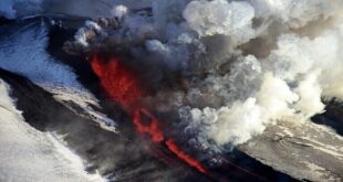 اكتشاف "بركان هائل" في ألاسكا يثير حيرة العلماء