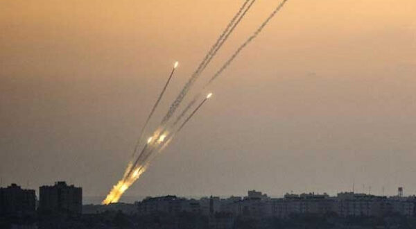 إطلاق عدد من الصواريخ من جنوب لبنان باتجاه مواقع اسرائيلية