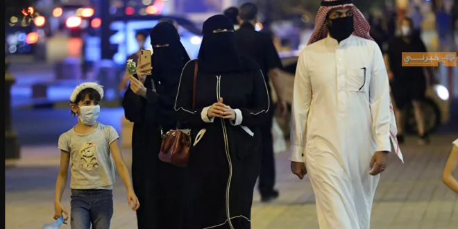 قاض سعودي يوضح عقوبة "رفس" الزوج لزوجته