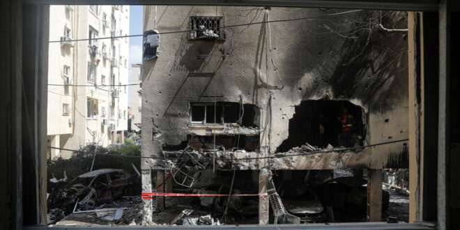 وسائل إعلام إسرائيلية: 10 مصابين جراء قصف صاروخي غير مسبوق لمدينة عسقلان