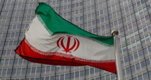 إيران تعلن أن الولايات المتحدة وافقت على رفع عقوبات النفط والشحن
