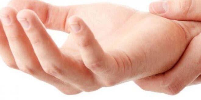 علامة خفية في أصابعك تشير إلى ارتفاع الكوليسترول