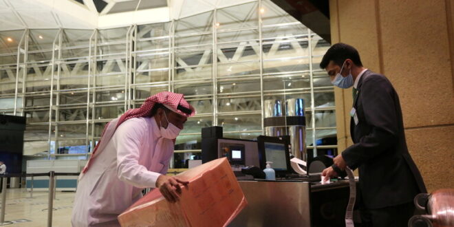 قرار السعودية حظر السفر إلى الإمارات يثير ضجة على مواقع التواصل