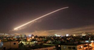 المشاهد الأولى لتصدي الدفاعات الجوية السورية للأهداف الإسرائيلية فوق حمص