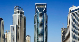 تعرف إلى الرجل الذي يقف وراء أطول فندق بالعالم في دبي
